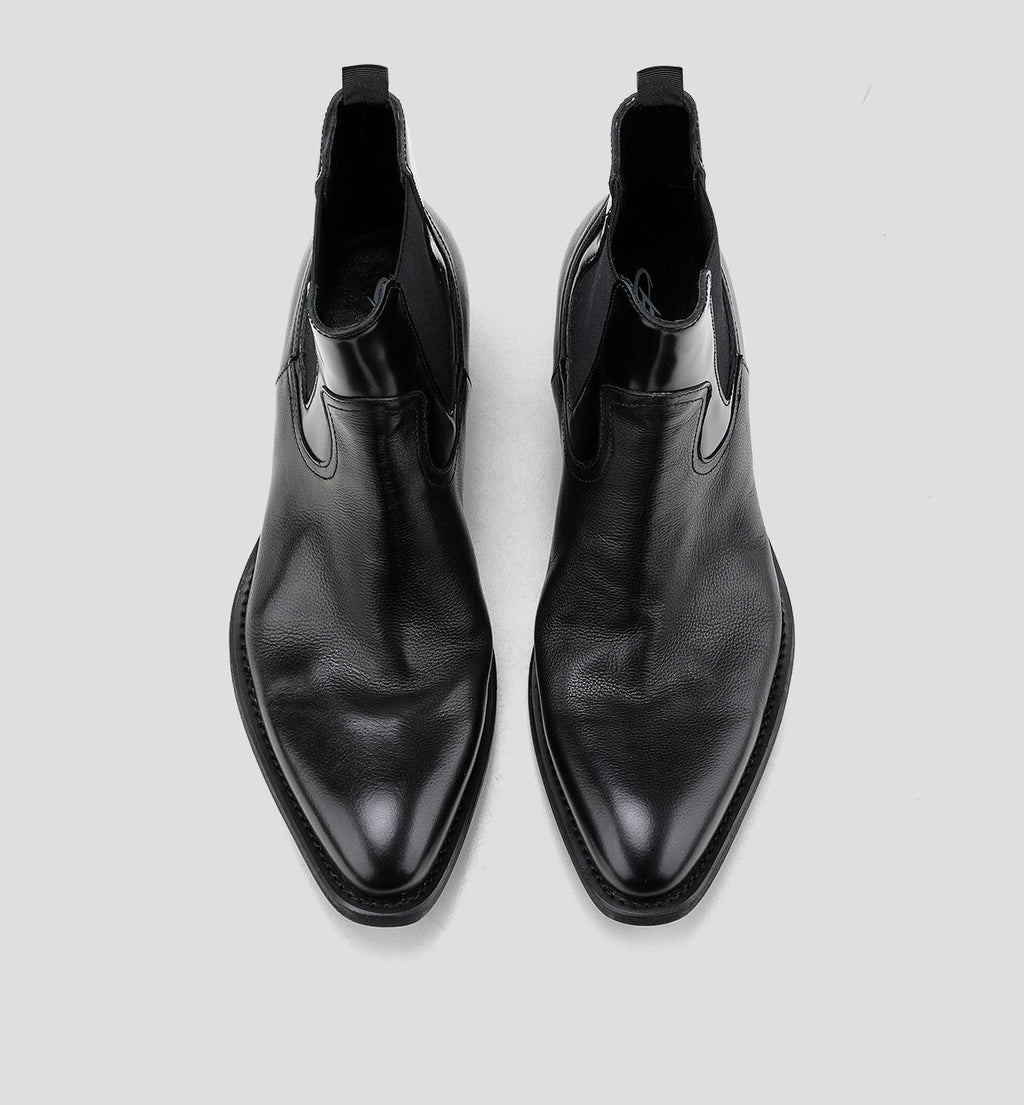 Pointed-toe Cowhide Upturned Toe Wizard Chelsea Boots