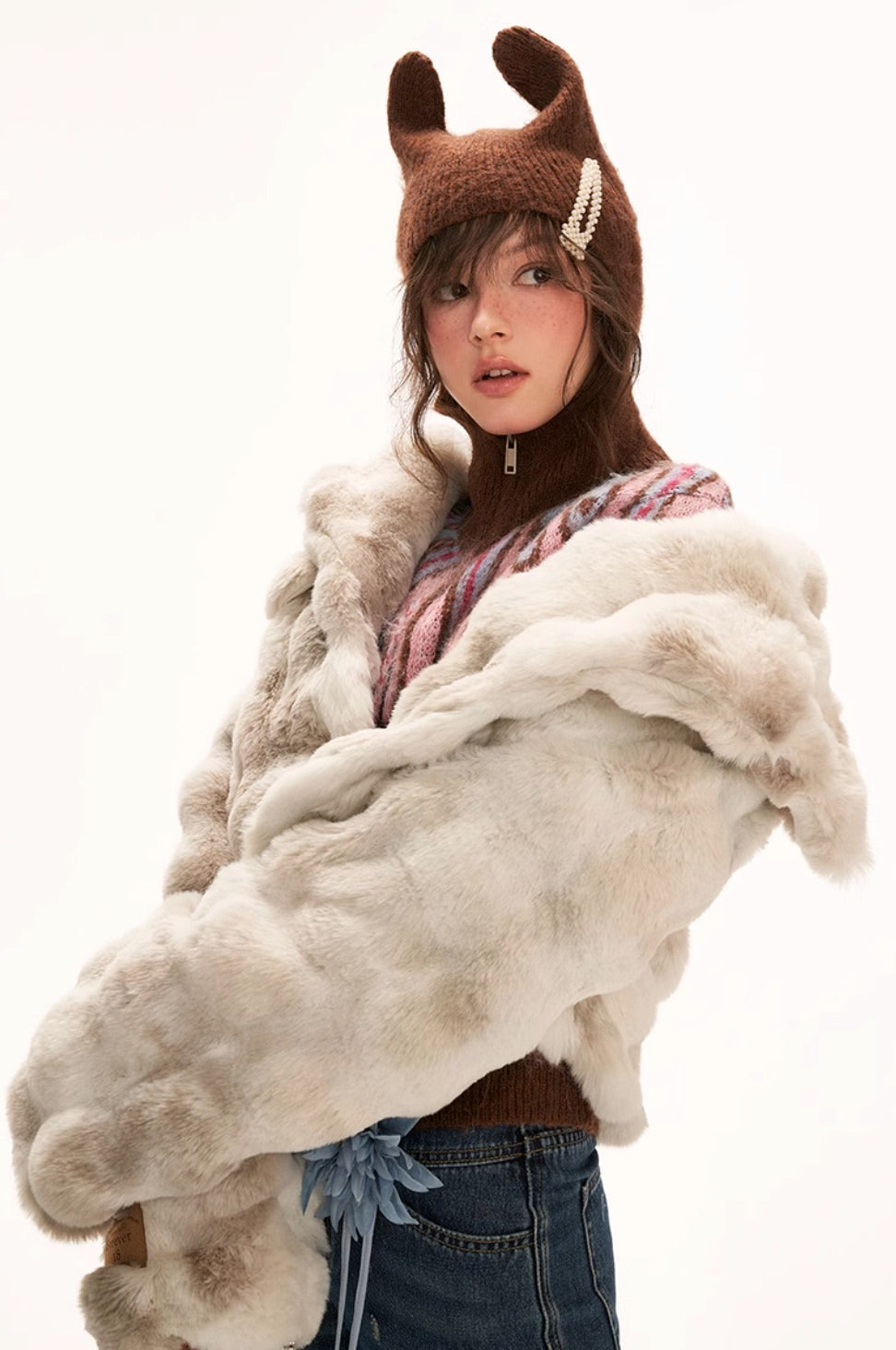 Three-dimensional lapel jacket for women