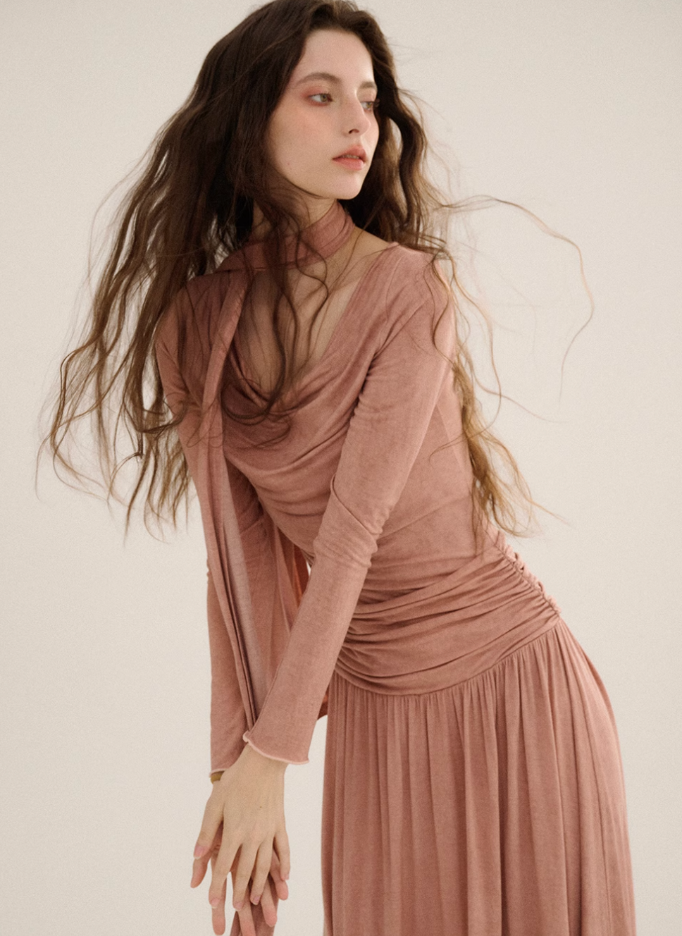 French long-sleeved knitted skirt dress