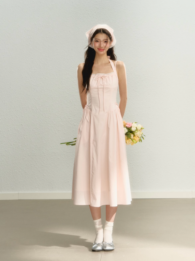 Halter neck waist suspender dress