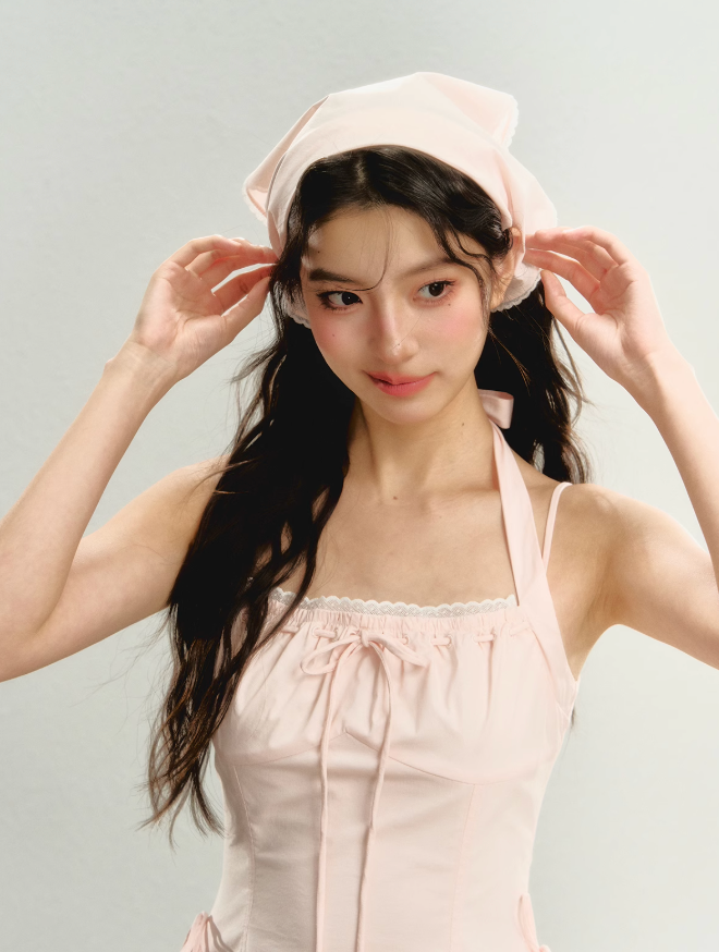 Halter neck waist suspender dress