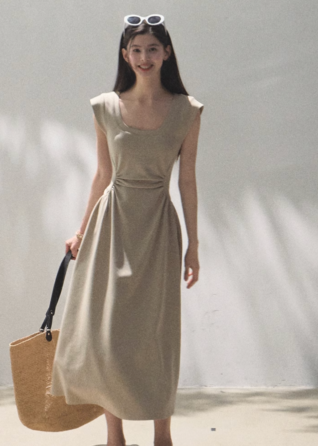 Lyocell U-Neck Waist Dress