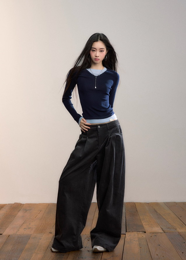 Dust Phase Pleated Pants