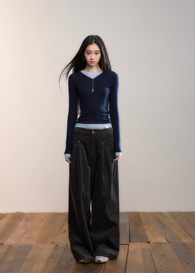 Dust Phase Pleated Pants