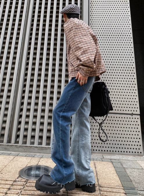 【25s Jul.】Contrast color tie-dye gradient flared jeans Hover Image