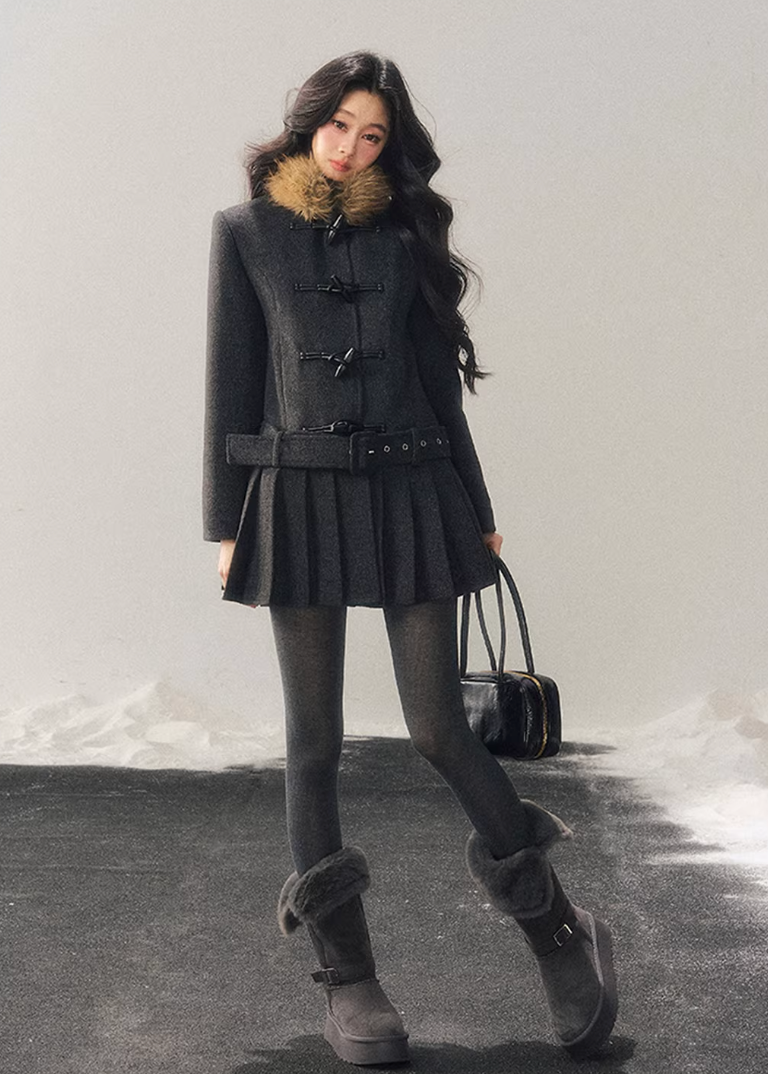 British Horn Buckle Wool Coat
