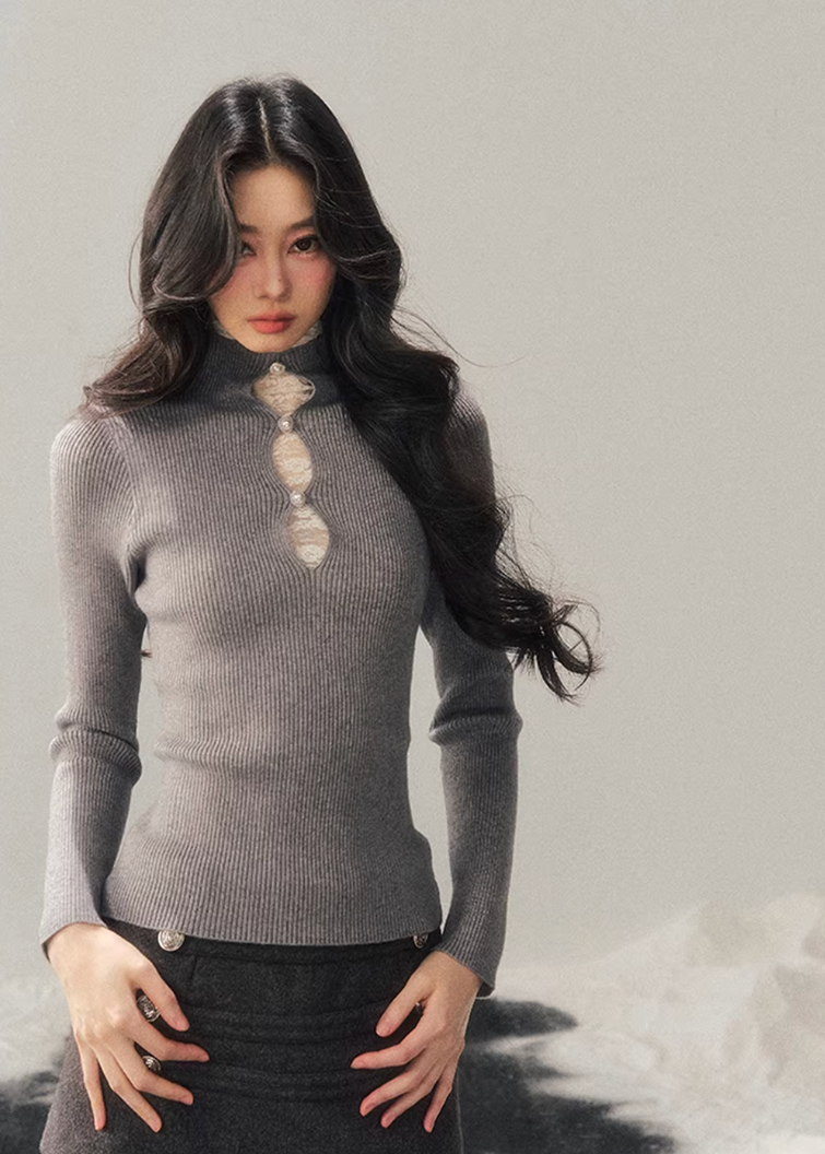 Dream Layer Turtleneck Top