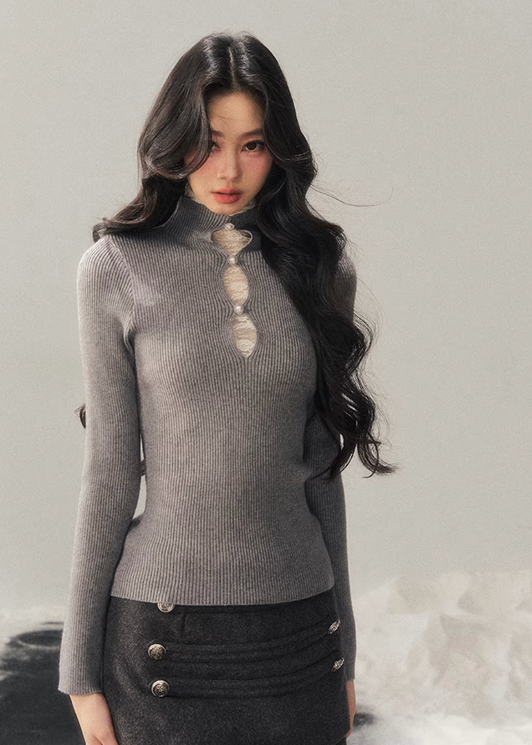 Dream Layer Turtleneck Top