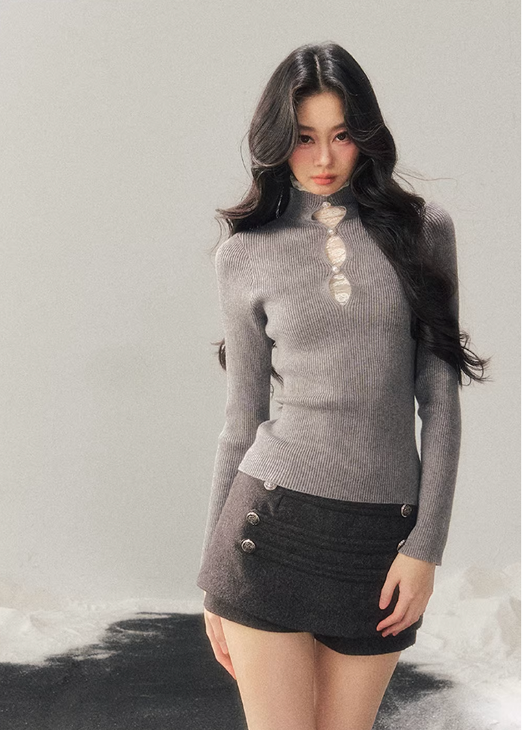 Dream Layer Turtleneck Top