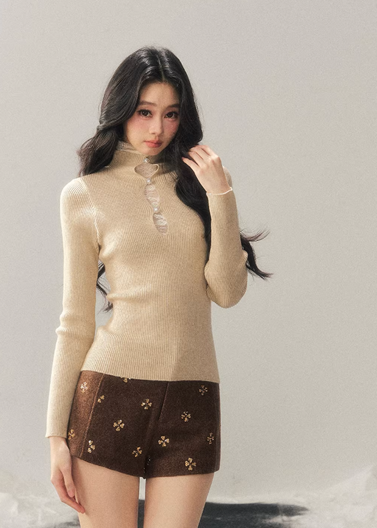 Dream Layer Turtleneck Top