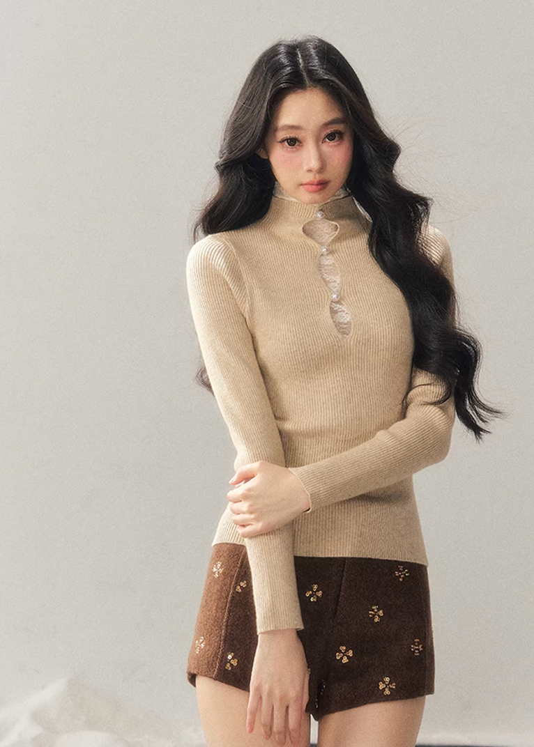 Dream Layer Turtleneck Top