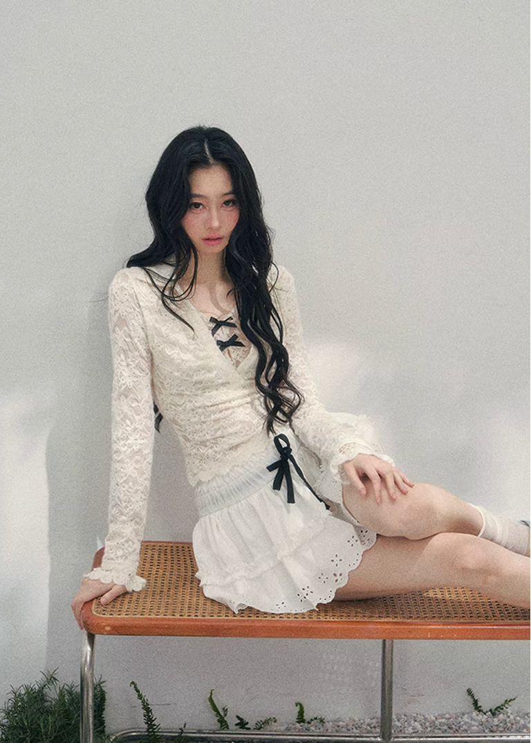Virtual Focus Lace Layered Top