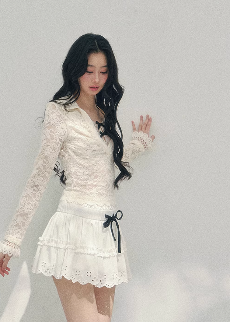 Virtual Focus Lace Layered Top