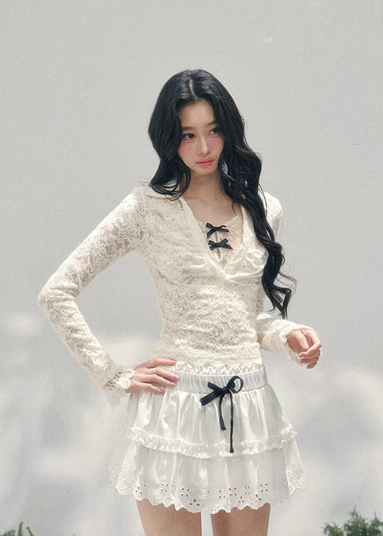 Virtual Focus Lace Layered Top