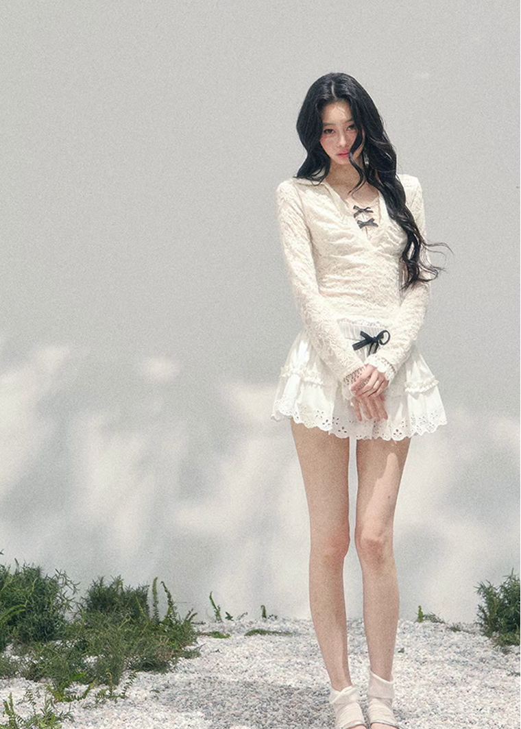 Virtual Focus Lace Layered Top