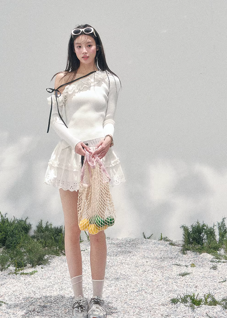 Douce Rêverie Asymmetric Knit