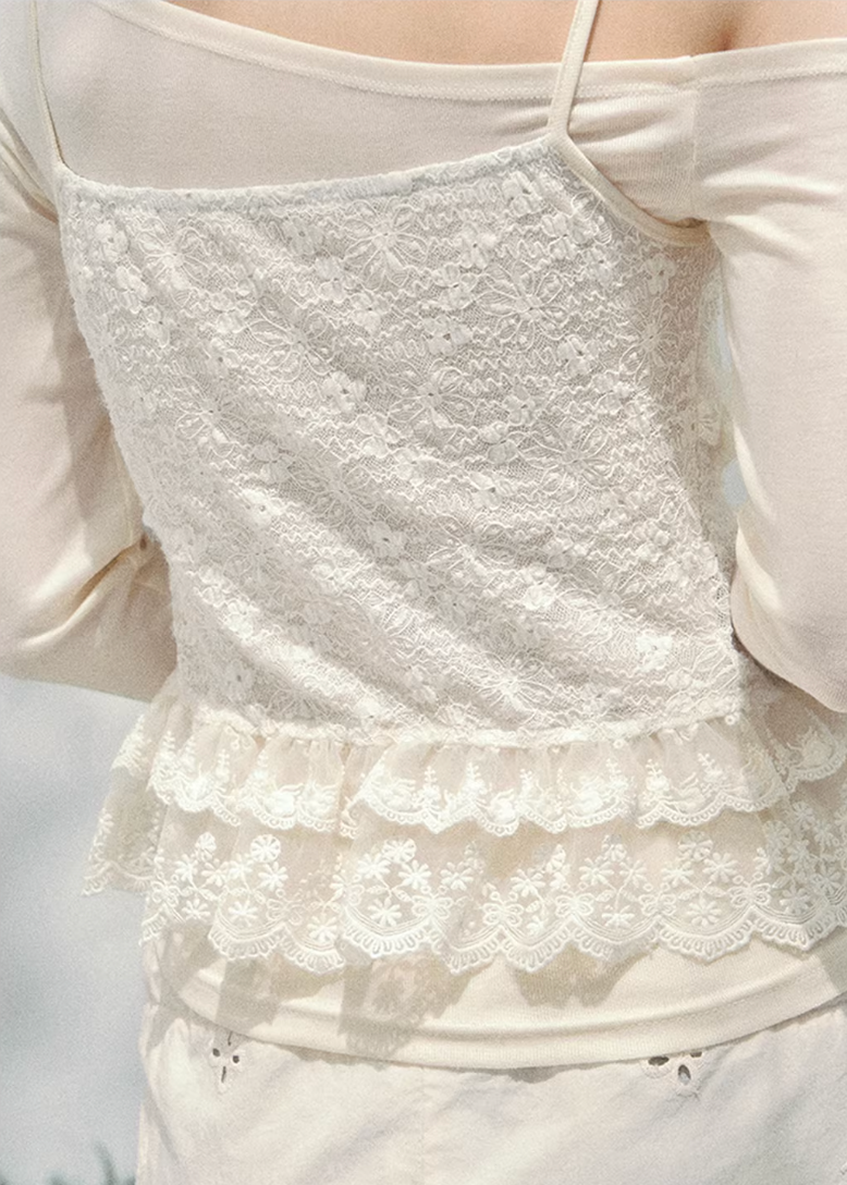 Crème Rêverie Lace Layered Top
