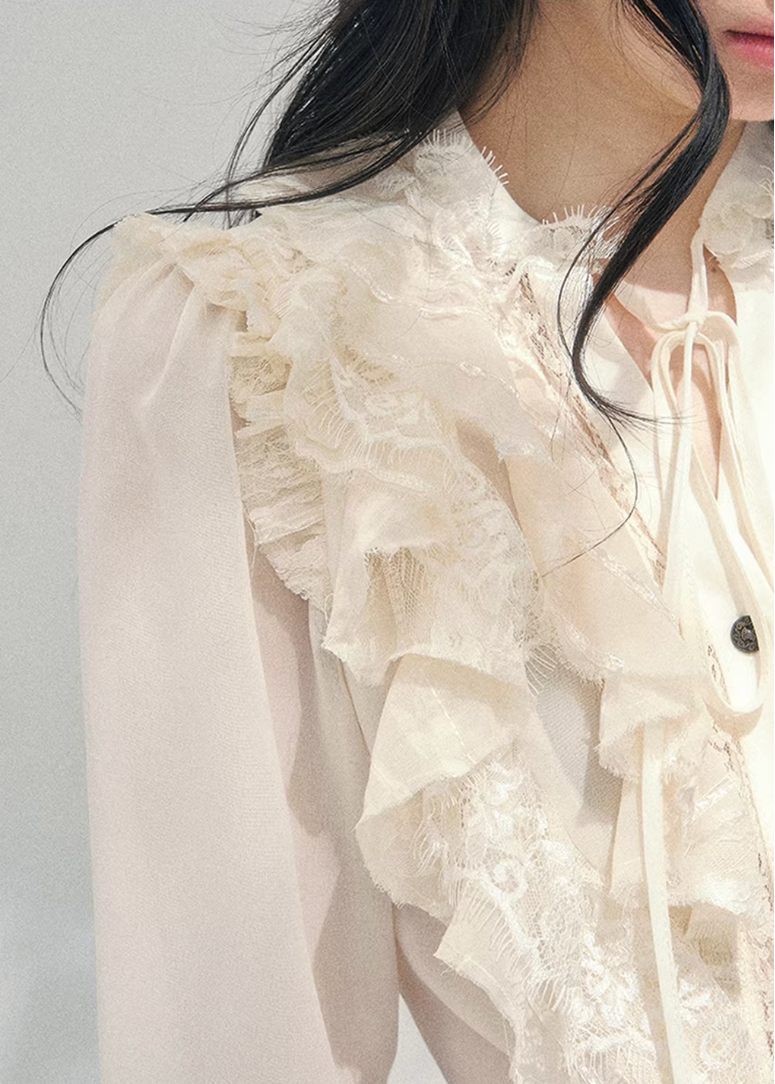 Mémoire Cour Lace Blouse