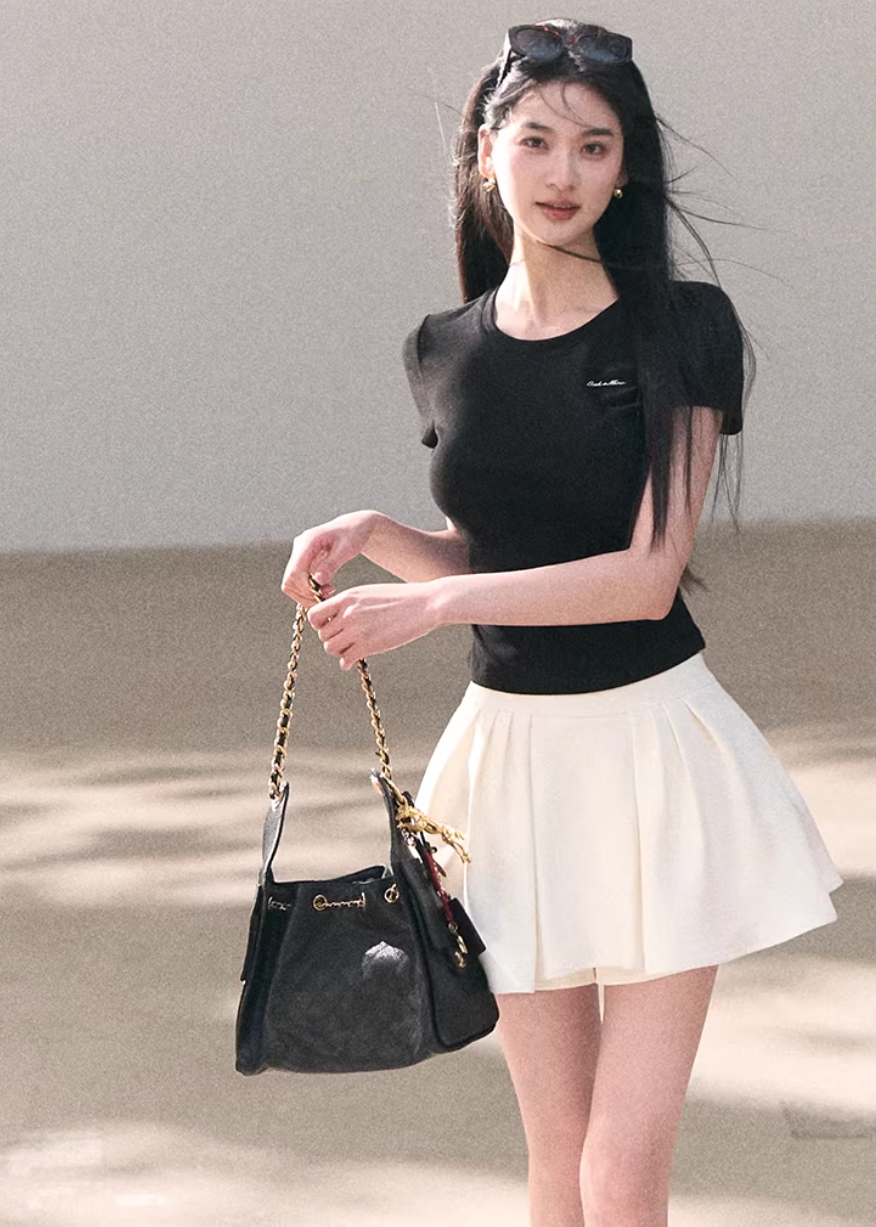 Calm Logo Slim Tee