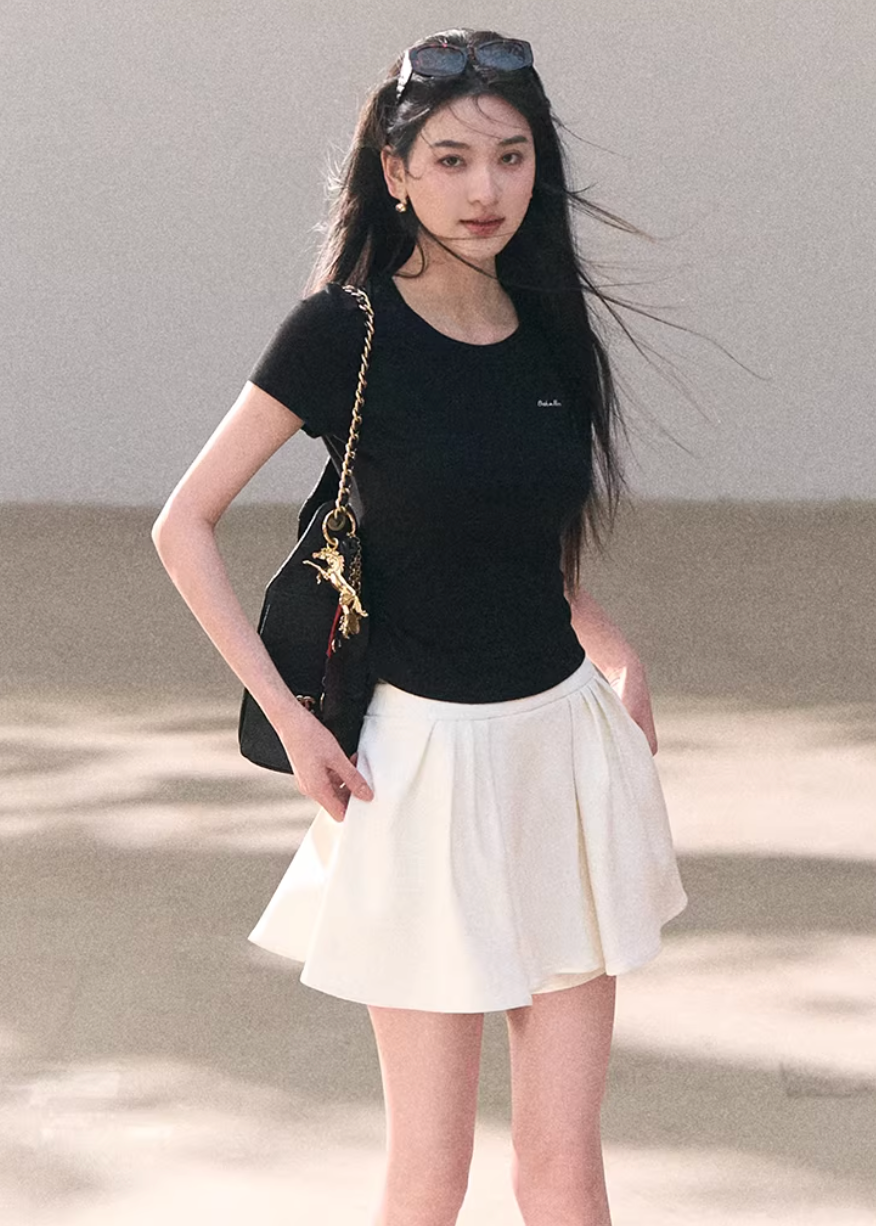Calm Logo Slim Tee