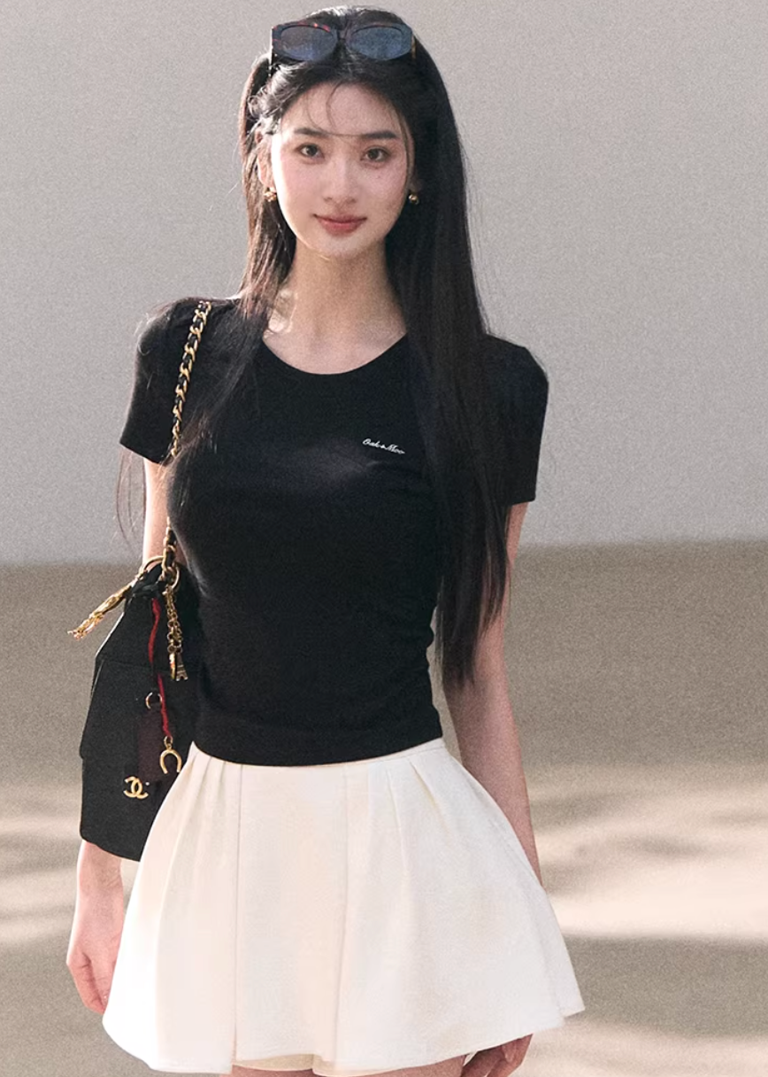 Calm Logo Slim Tee