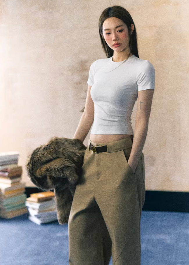 Pure Line Slim Tee Hover Image