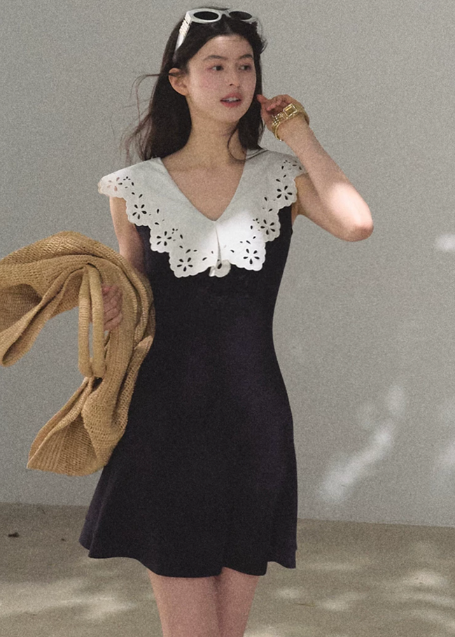 Soft Shadow Cotton Dress Main Image