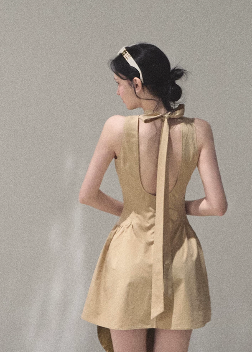 Vanilla-Scented Spring Halter Dress