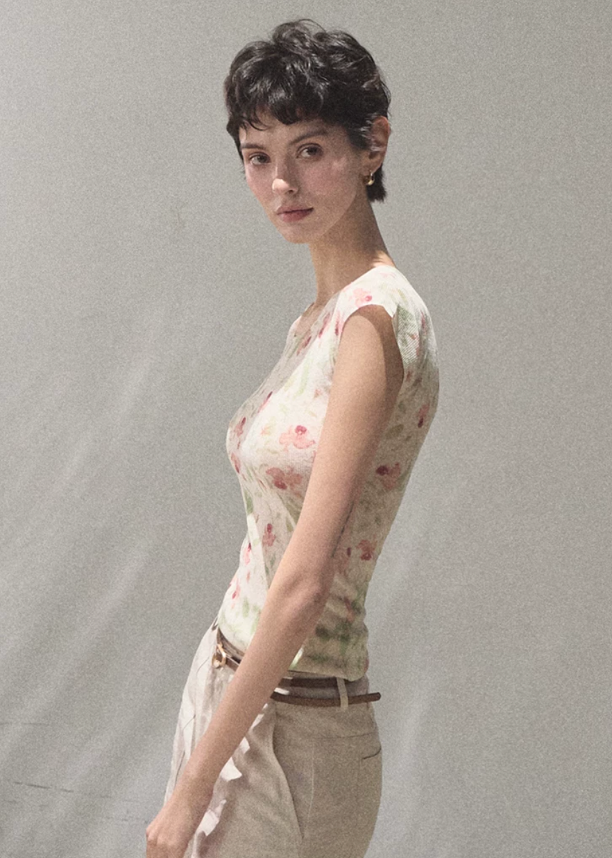 Soft Floral Linen Short Sleeve Top