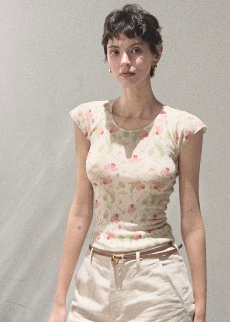 Soft Floral Linen Short Sleeve Top