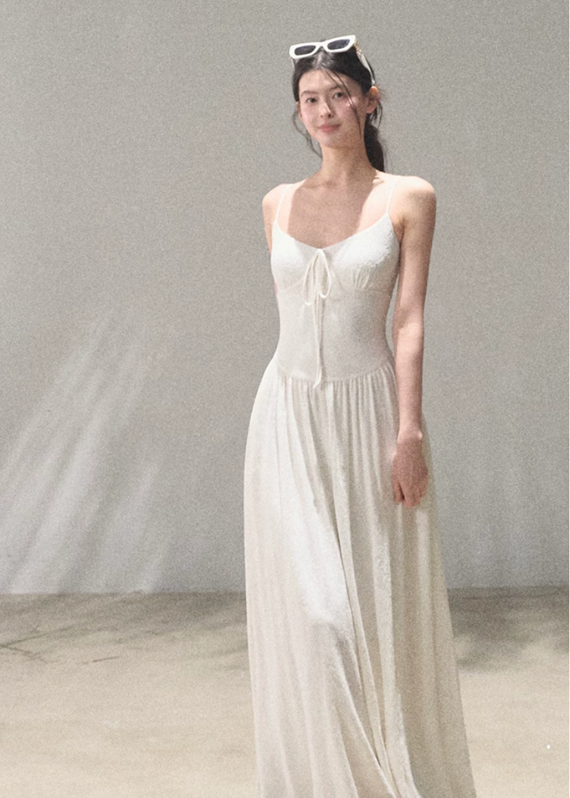 Passing Flower Shop Backless Dress