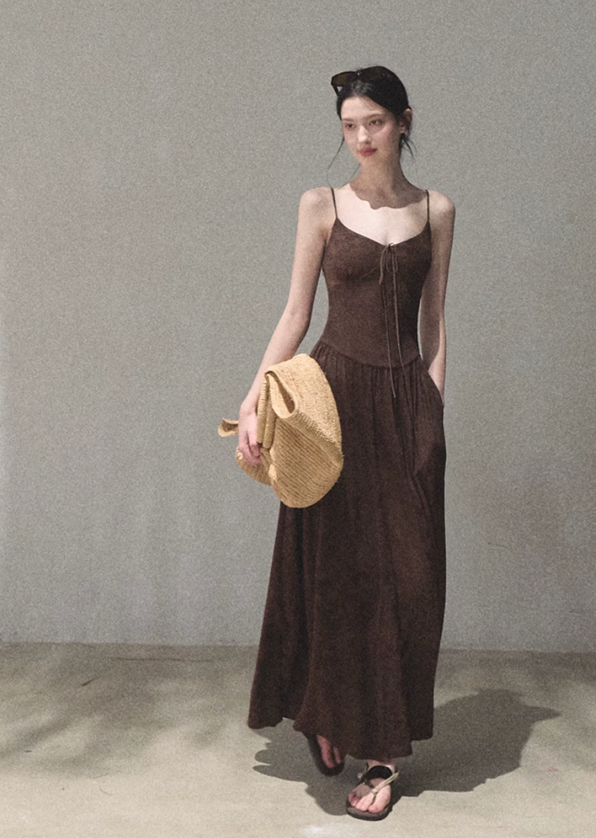 Passing Flower Shop Backless Dress