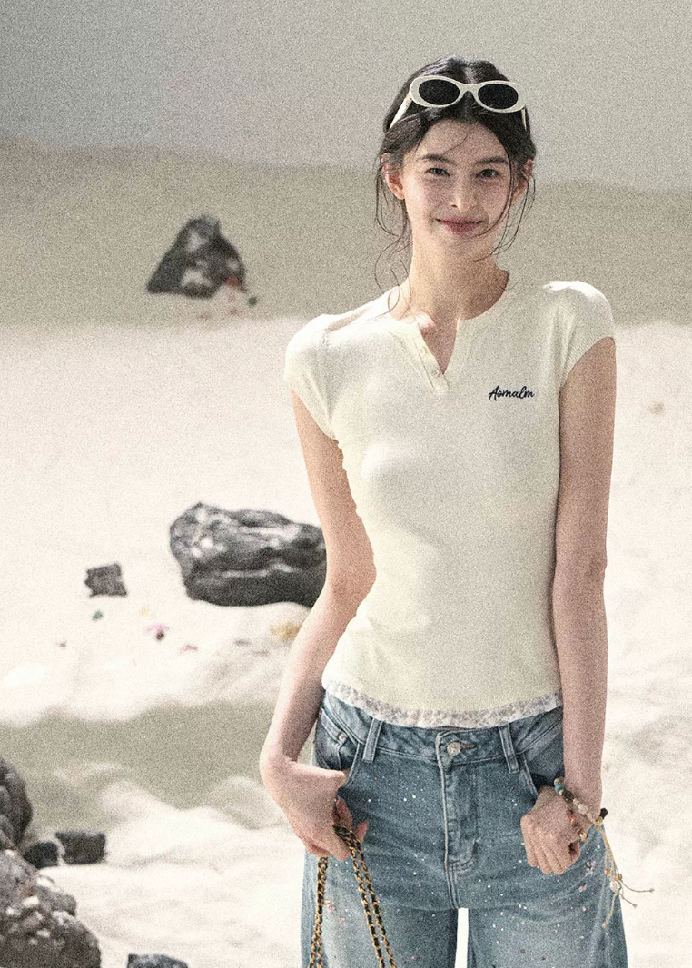 Langyu Letter Lace-Hem Baby Tee