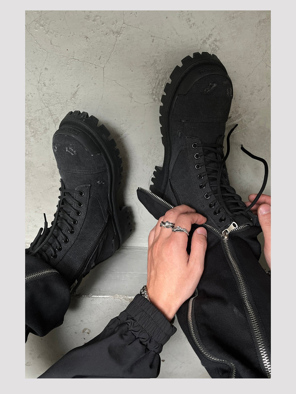Retro Distressed Platform Martin Boots