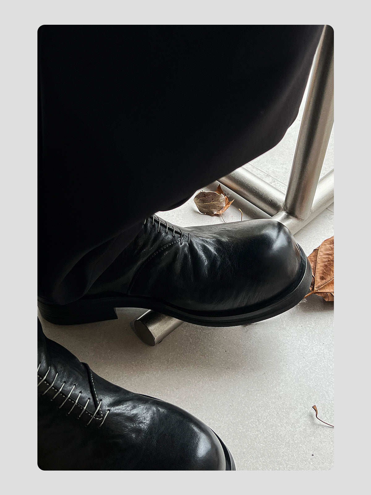Line Design Chelsea Platform Boots