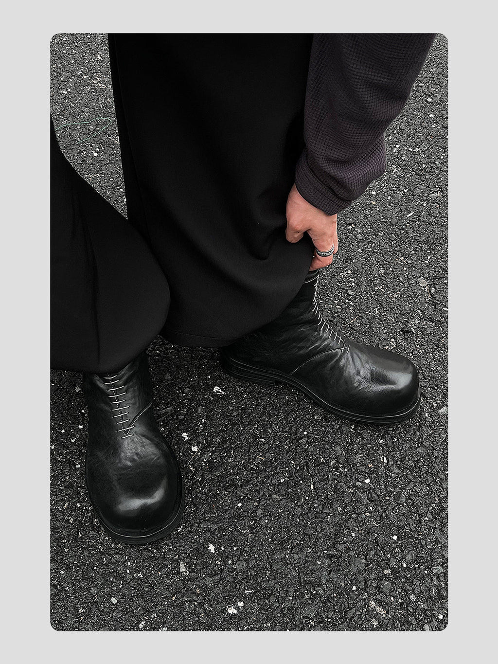 Line Design Chelsea Platform Boots