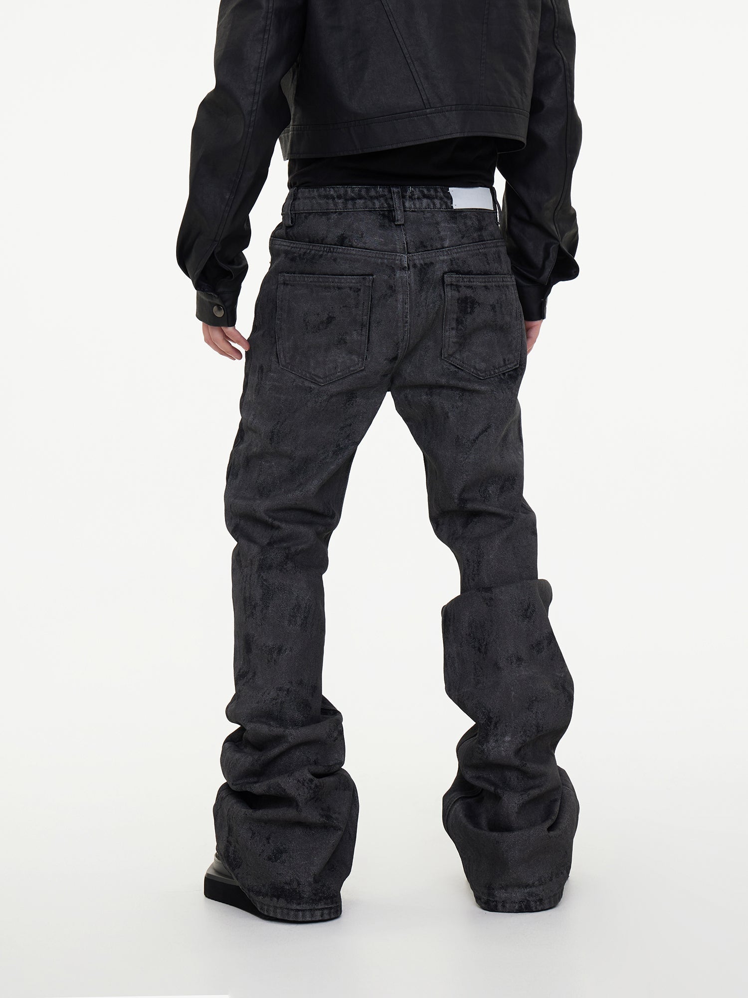 【24s May.】Hand-brushed Wax-coated Slim-fit Stacked Jeans