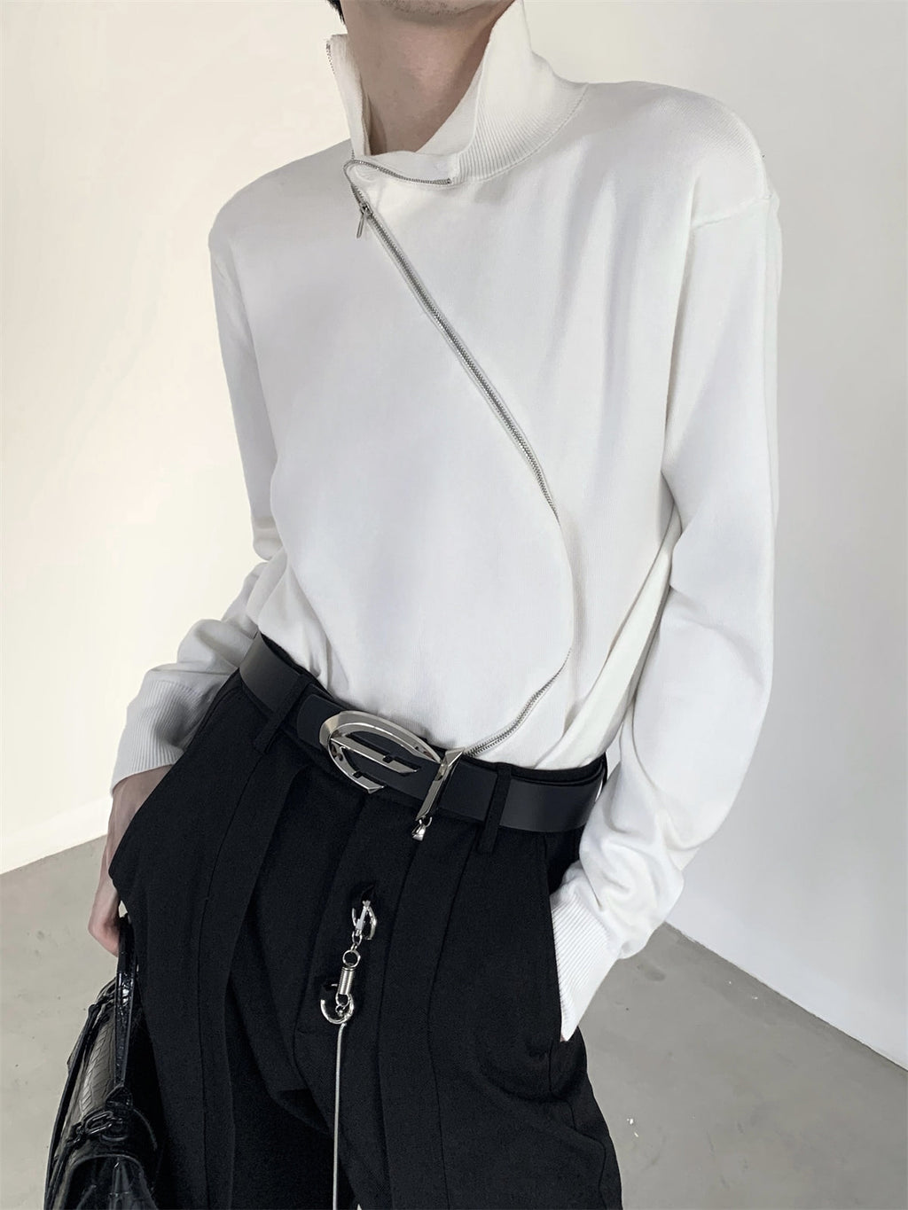 【23s November.】Metallic Zippered Turtleneck Sweater
