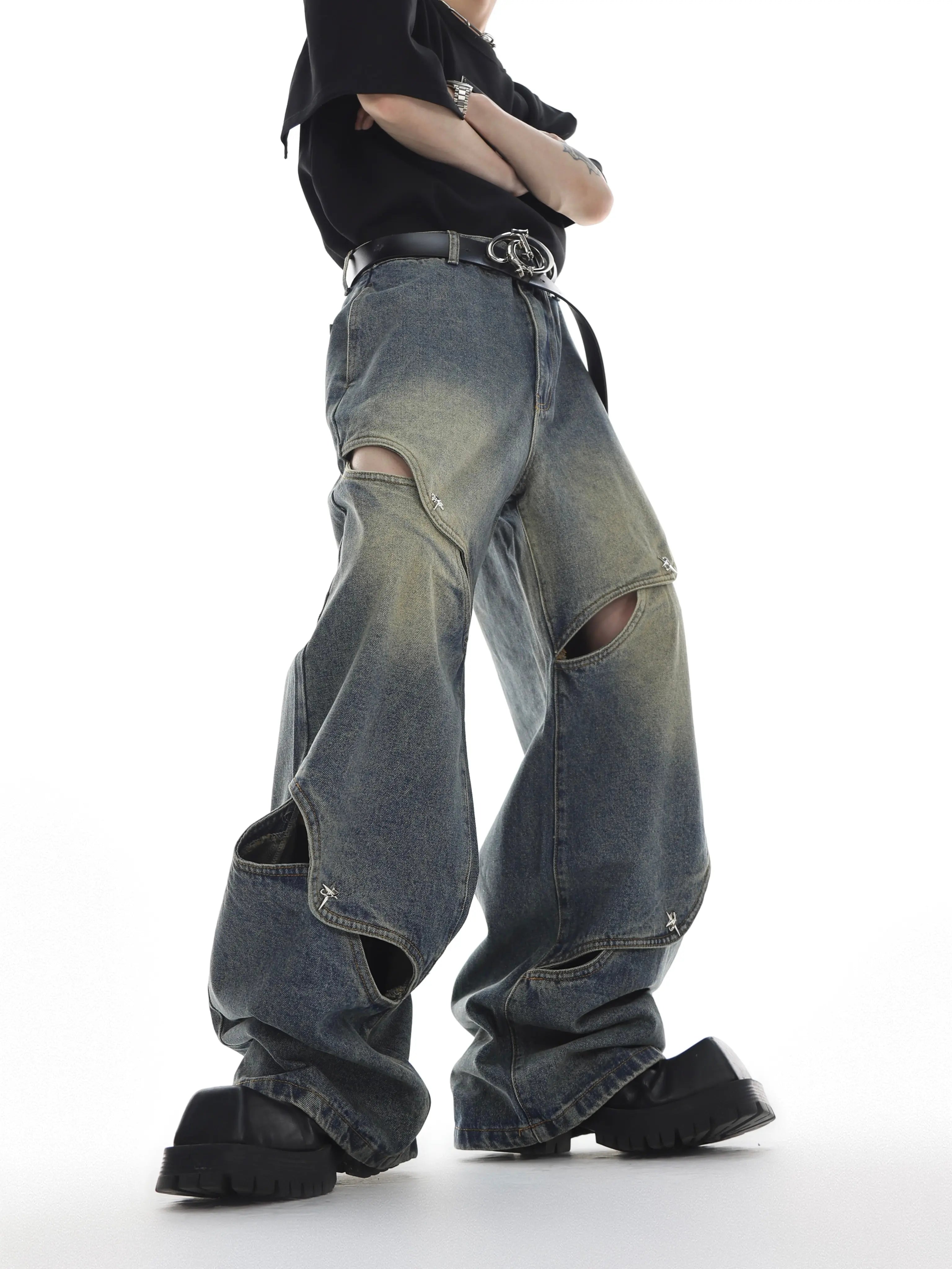【25s Mar.】 Trendy Cutout Jeans