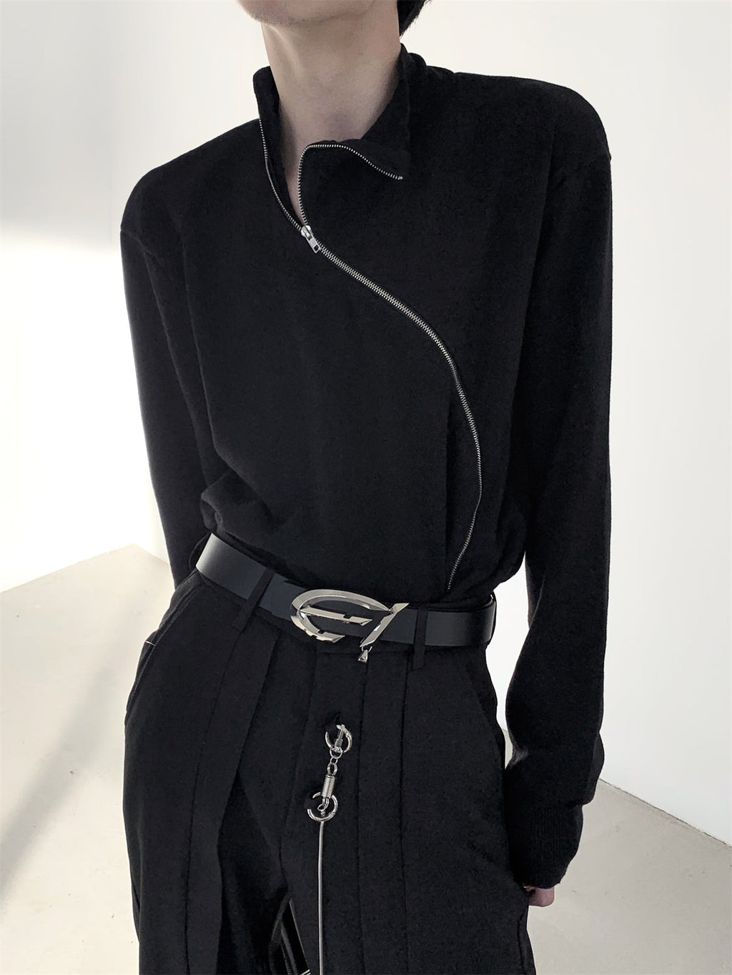 【23s November.】Metallic Zippered Turtleneck Sweater