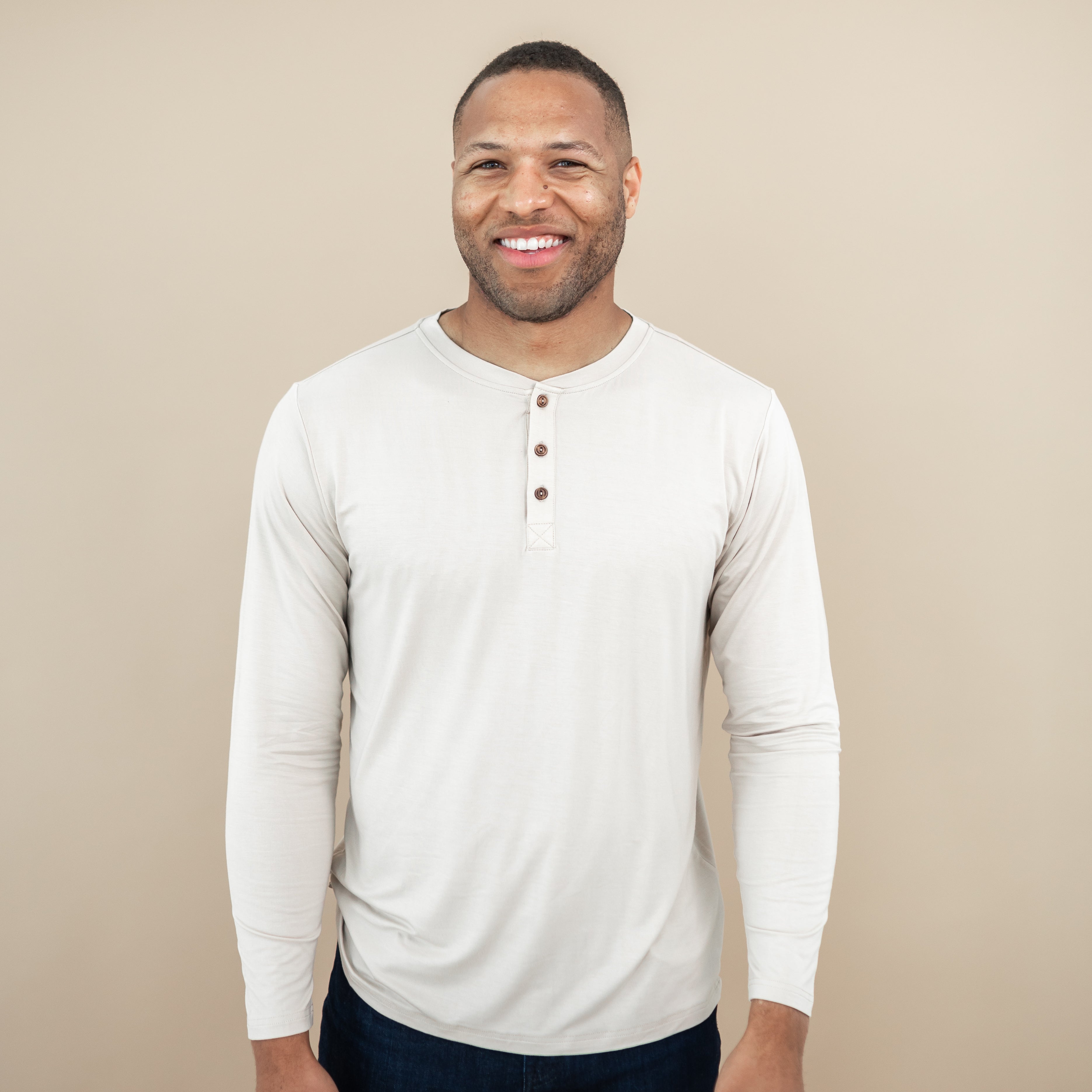 Men's Long Sleeve Henley Top in Bisque