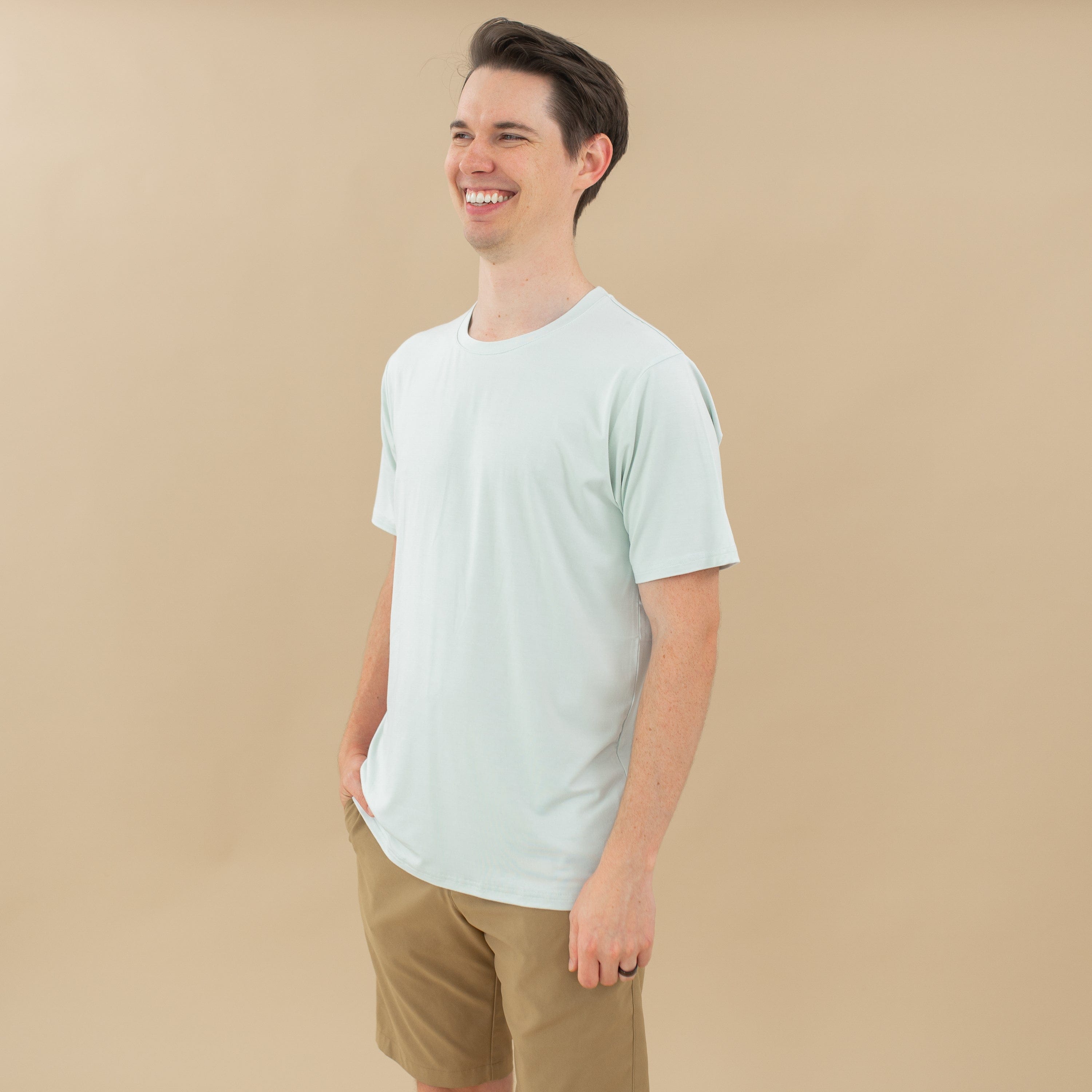 Men's Crew Neck Tee in Dew