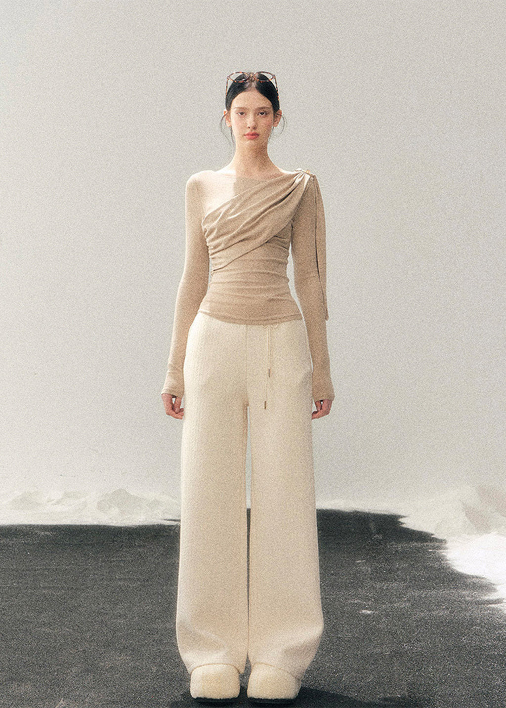 Windlight Drape Top