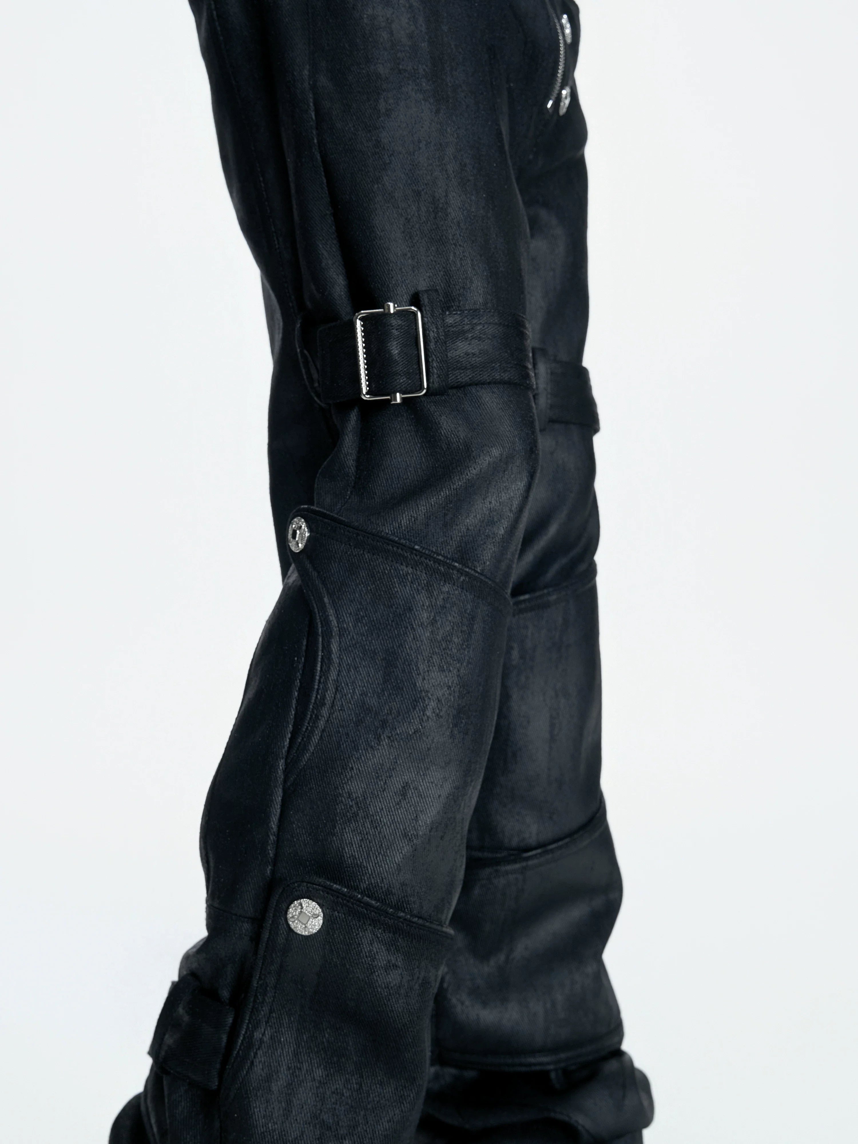 【26s Mar.】Waxed Buttoned Straight Denim Pants