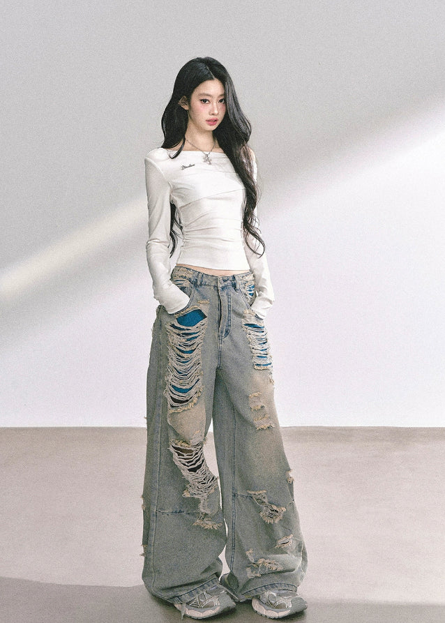 K-Muse Off-Shoulder Tee