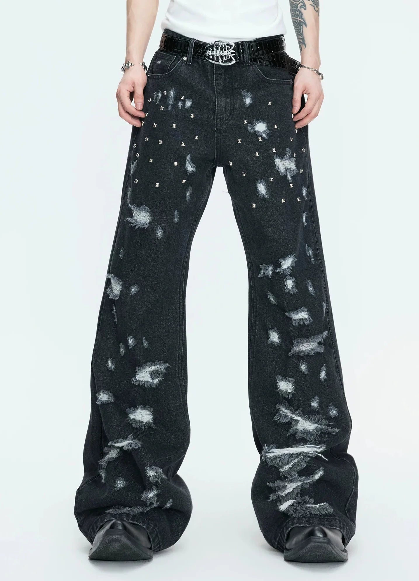 【26s Apr.】Distressed Studded Irregular Flared Denim Pants