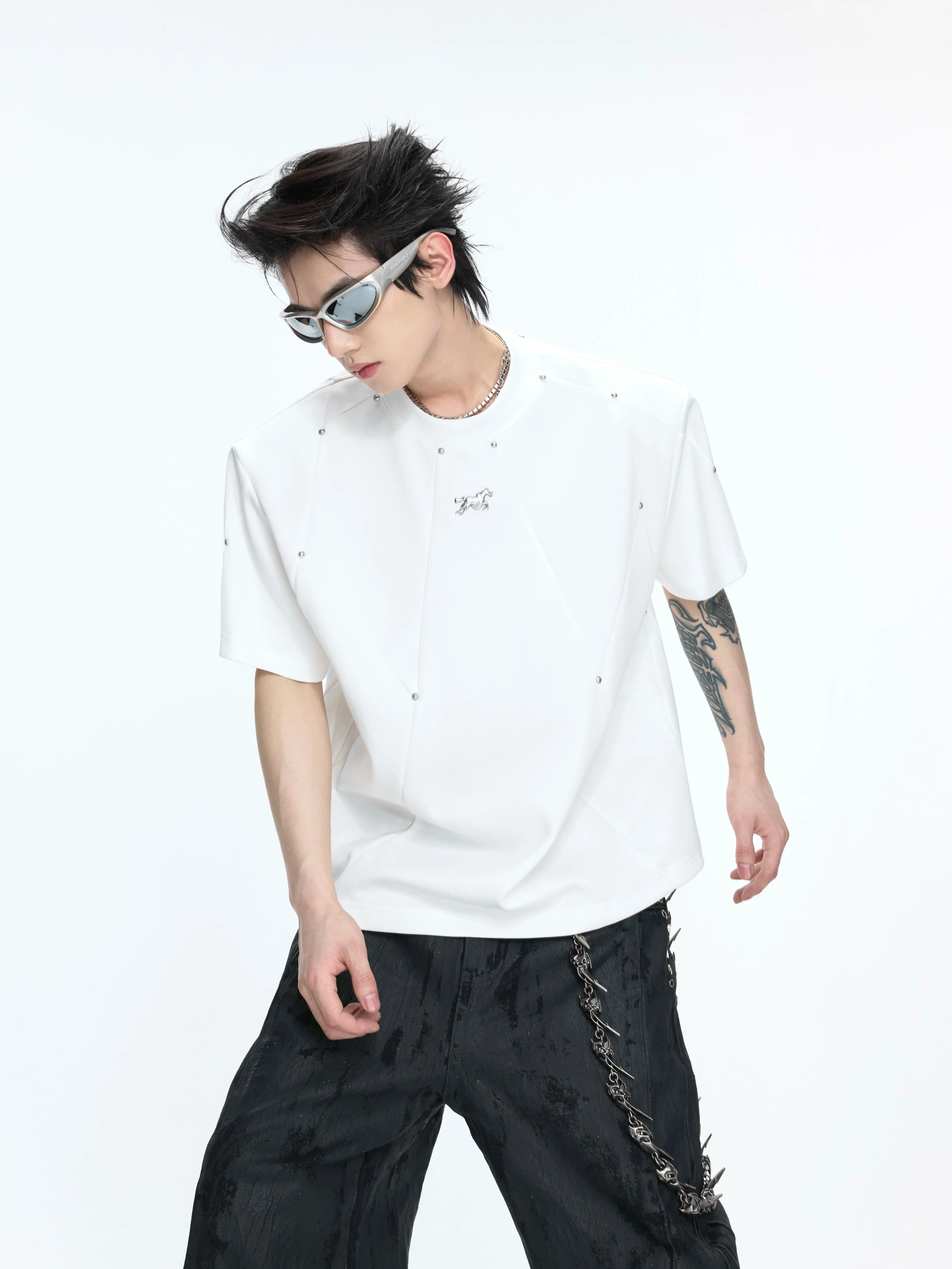 【26s May】Studded Deconstructed Boxy Shoulder Tee