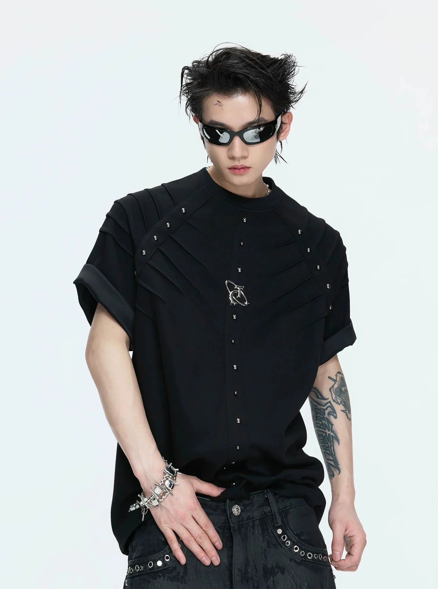 【26s Apr.】Studded Pleated Spine Structure Tee