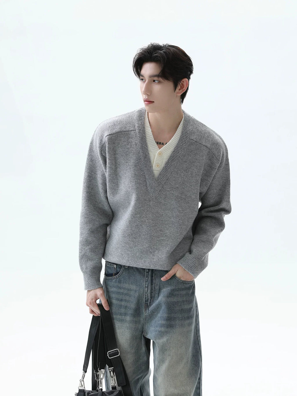 【26s Jan.】Clean-Fit Layered V-Neck Lambswool Knit Sweater