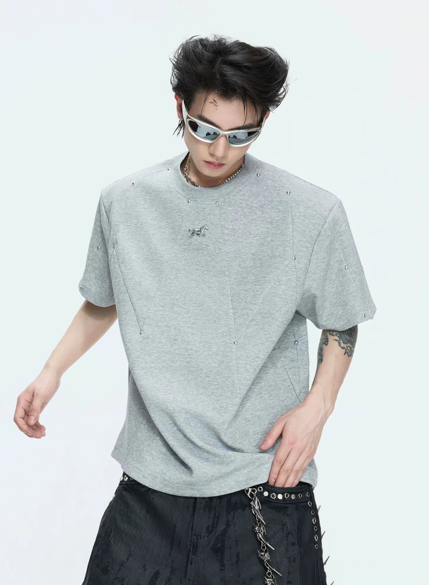 【26s May】Studded Deconstructed Boxy Shoulder Tee